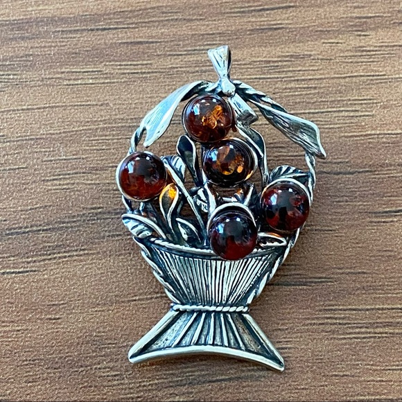 Vintage Sterling Silver Amber Miniature Fruit Basket Pin Brooch Pendant - Picture 5 of 12